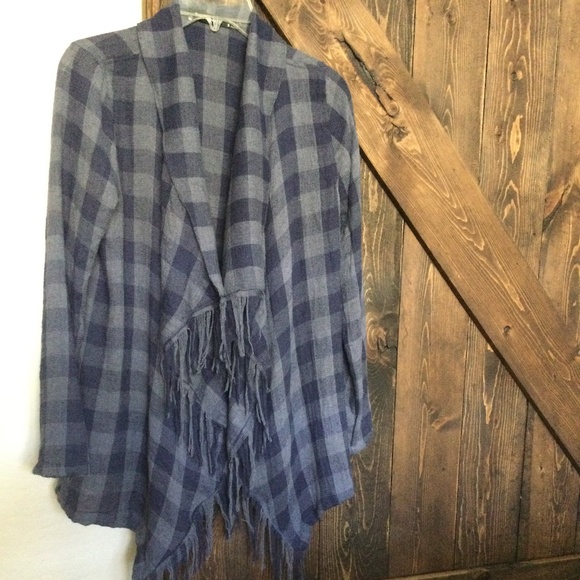 Cardigan - Picture 6 of 7